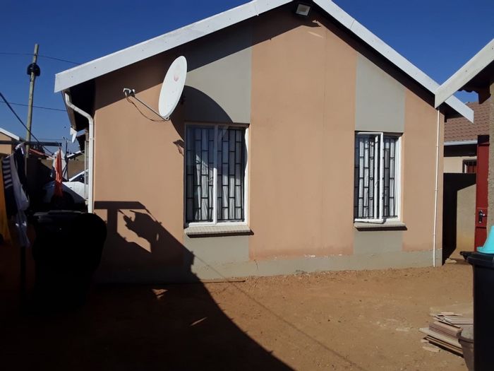Property #ENT0254008, House for sale in Savanna City