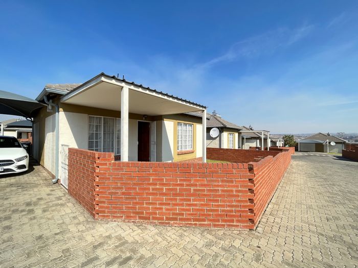Property #ENT0254108, Townhouse for sale in The Reeds