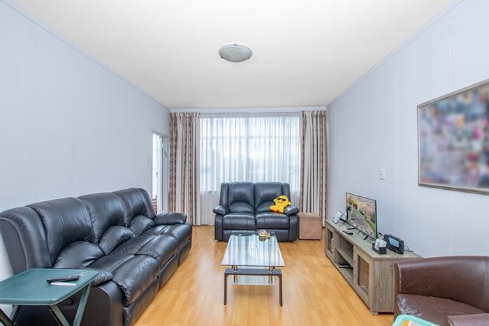 Property #ENT0254662, Apartment sold in Dowerglen