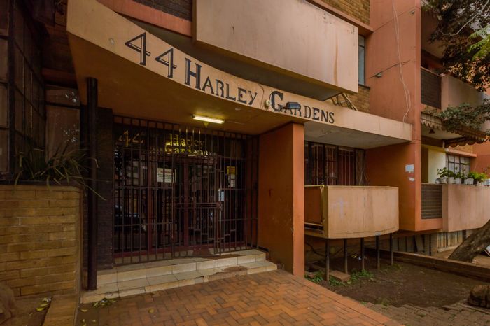 Property #ENT0254665, Apartment for sale in Yeoville