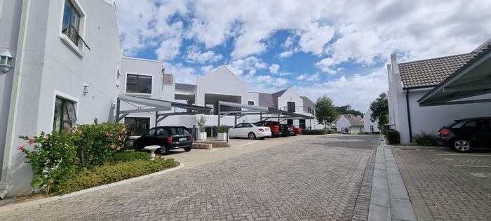 Property #ENT0254752, Apartment rental monthly in Zevenwacht