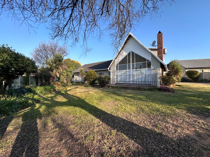 Property #ENT0254908, House for sale in Wilro Park