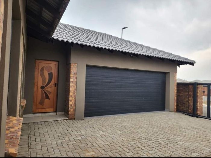 Property #ENT0255131, House pending sale in Secunda