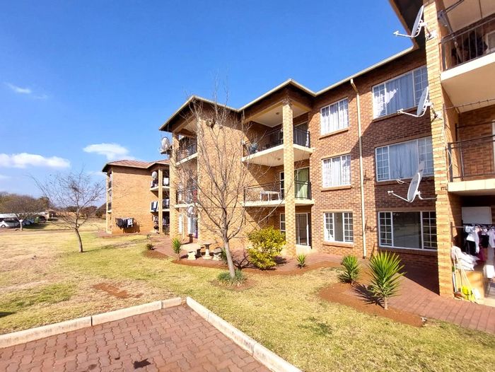 Property #ENT0255277, Apartment rental monthly in Valhalla