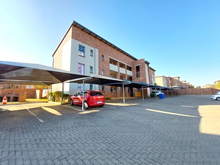 Property #ENT0255364, Apartment rental monthly in Rooihuiskraal North