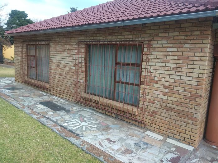 Property #ENT0255513, House for sale in Rembrandt Park