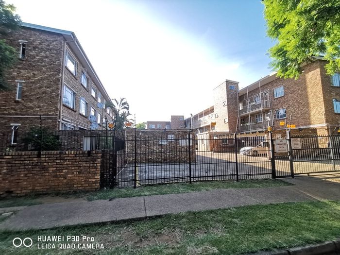 Property #ENT0255609, Apartment for sale in Pretoria North