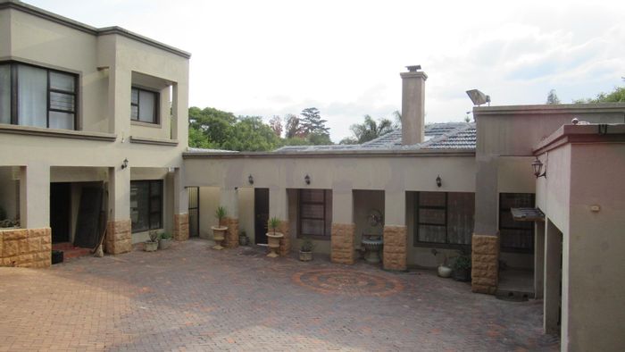 Property #ENT0255708, House for sale in Northcliff
