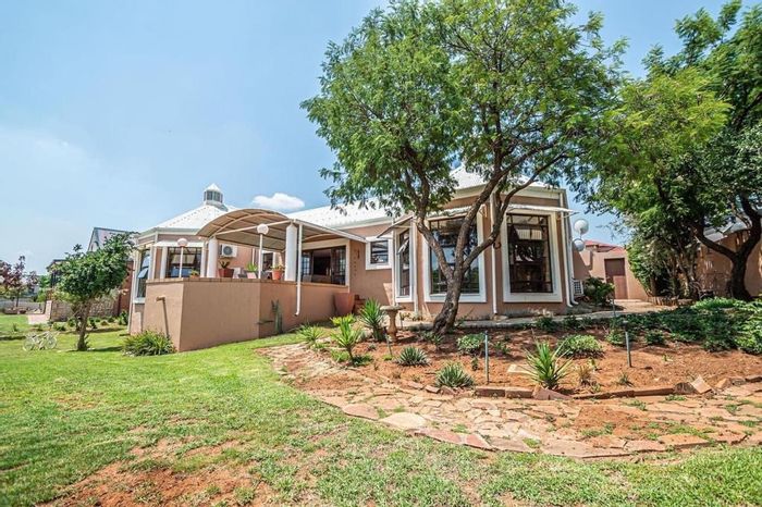 Property #ENT0255947, House for sale in Waterlake Farm Lifestyle Estate