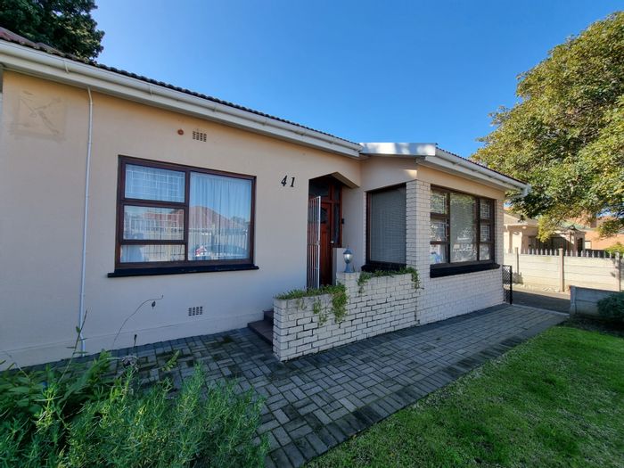 Oakdale properties to rent