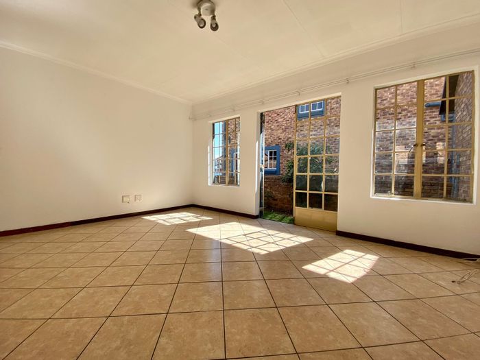 Property #ENT0256112, Apartment for sale in Greenstone Hill