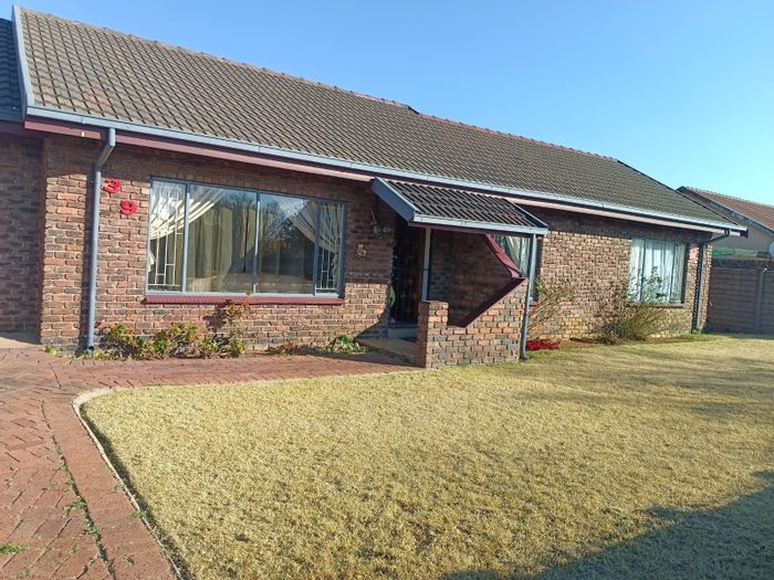 Property #ENT0256644, House for sale in Riamar Park