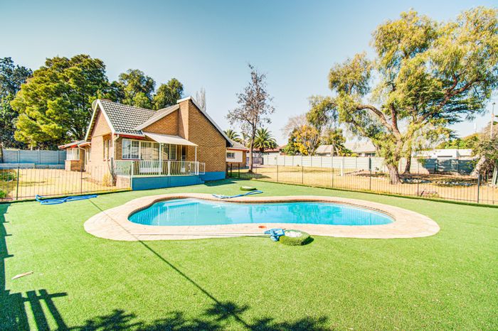 Property #ENT0256969, House for sale in Croydon