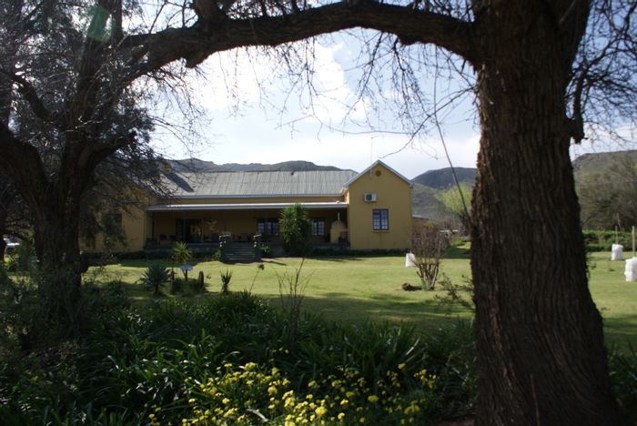 Property #ENT0257144, Farm for sale in Ladismith Rural