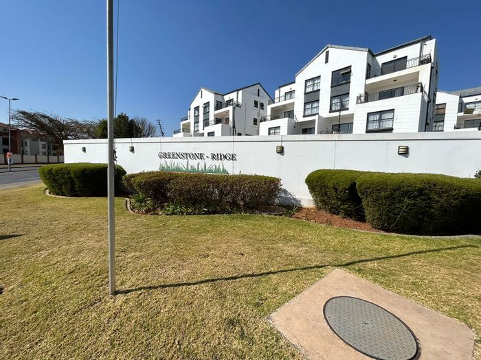 Property #ENT0257205, Apartment rental monthly in Greenstone Ridge