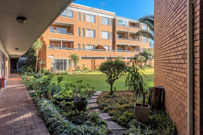 Property #ENT0257359, Apartment for sale in Malvern East