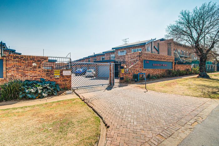 Property #ENT0257436, Townhouse for sale in Benoni Central