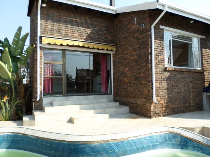 Property #ENT0257566, House for sale in Zwartkop