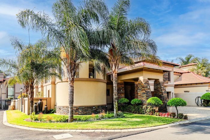 Property #ENT0257591, House for sale in Greenstone Hill