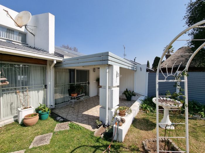 Property #ENT0257671, House for sale in Secunda