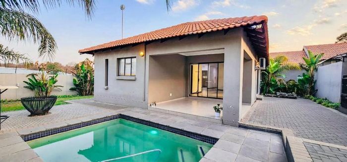 Property #ENT0257784, House for sale in Edenvale Central