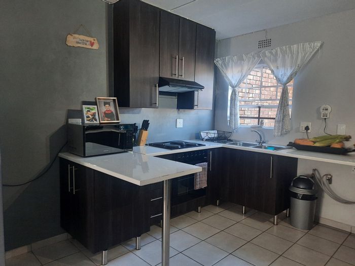 Property #ENT0257718, Townhouse for sale in Crystal Park
