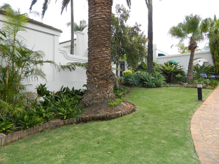 Property #ENT0258254, Townhouse for sale in Waterkloof Ridge