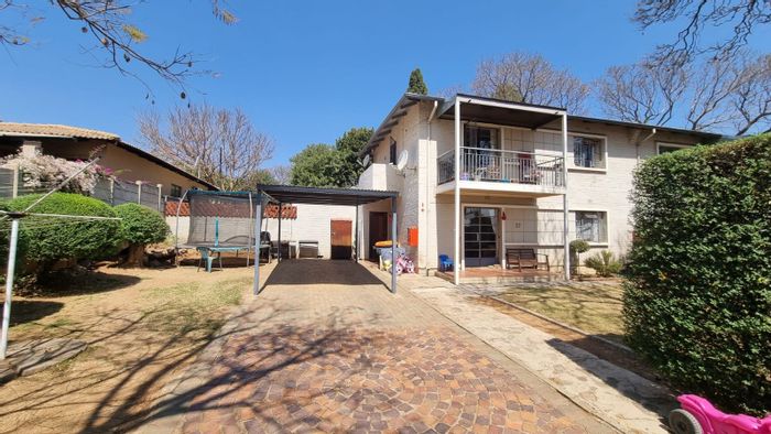 Property #ENT0258699, Apartment for sale in Modderfontein
