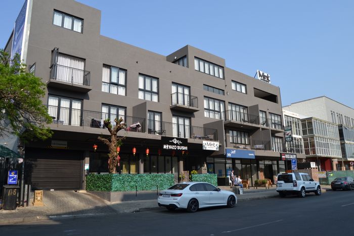 Property #ENT0258937, Retail rental monthly in Greenside