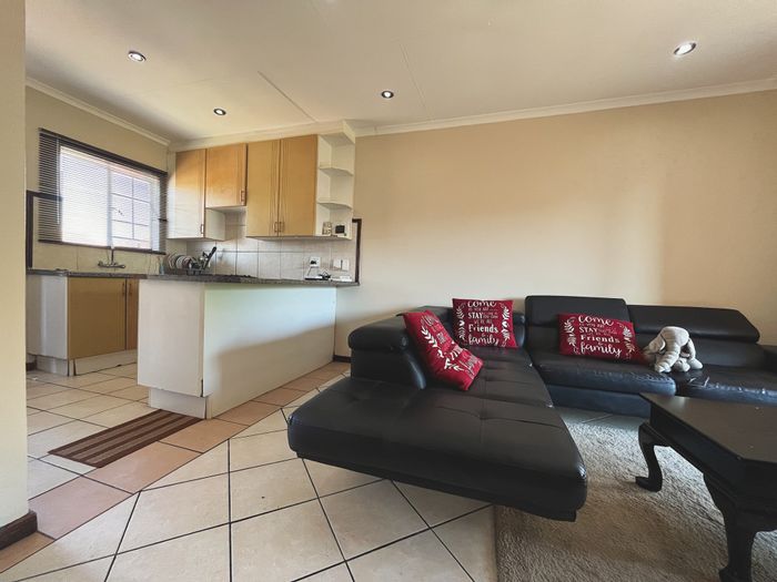 Property #ENT0259434, Apartment for sale in Mooikloof Ridge