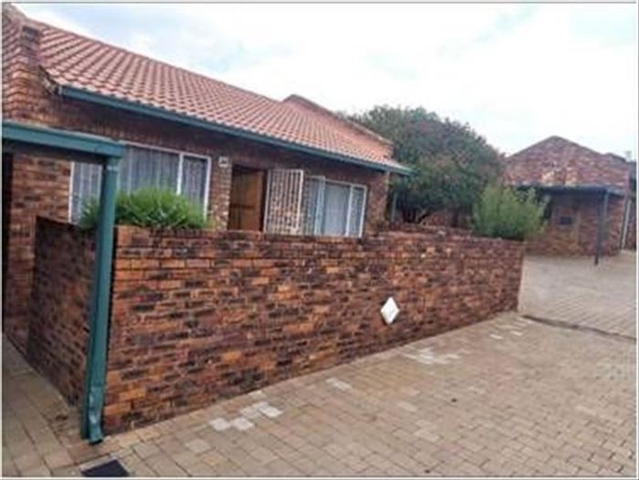 Property #ENT0259579, Townhouse for sale in Birchleigh