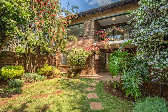 Property #ENT0259800, Townhouse for sale in Blackheath