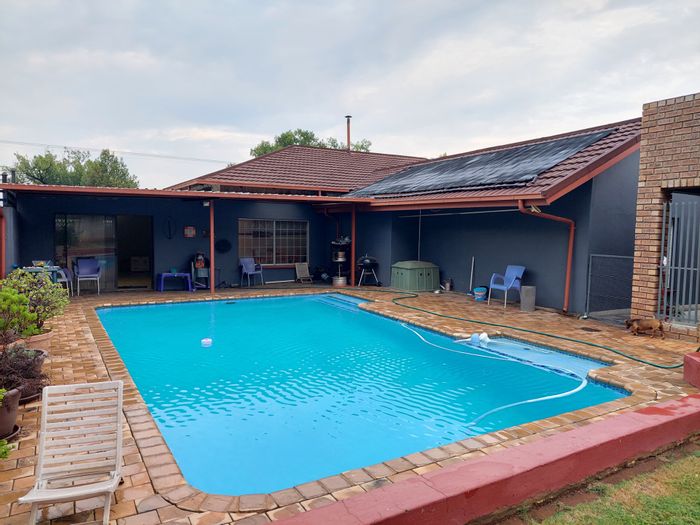 Property #ENT0259944, House for sale in Pretoria Gardens