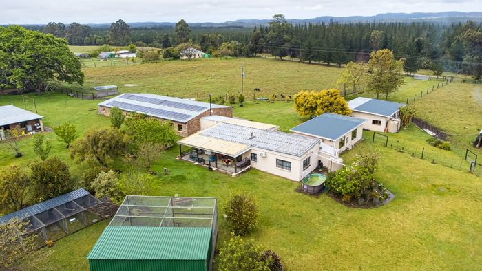 Property #ENT0259921, Small Holding for sale in Knysna Rural