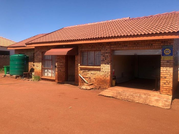 Property #ENT0260648, House for sale in Lebowakgomo Zone B