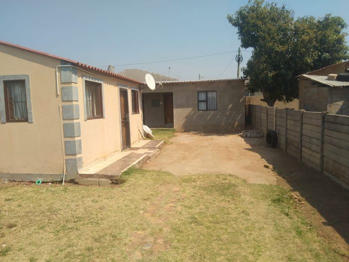 Property #ENT0261356, House sold in Chief A Luthuli Park