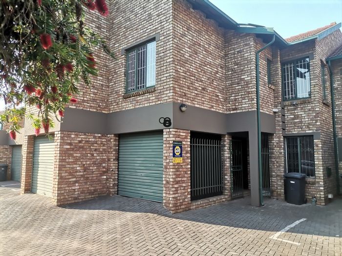 Property #ENT0261485, Townhouse for sale in Hennopspark & Ext
