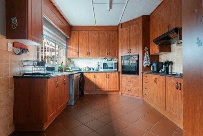 Property #ENT0261709, House for sale in Florentia