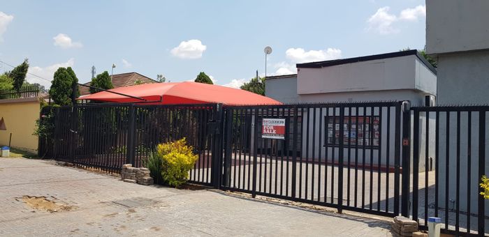 Property #ENT0262281, Office for sale in Benoni Central