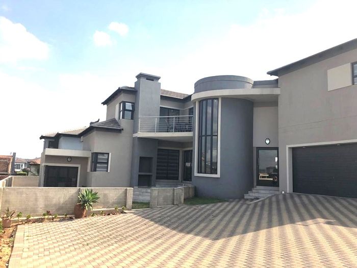 Property #ENT0262211, House for sale in Blue Valley Golf Estate