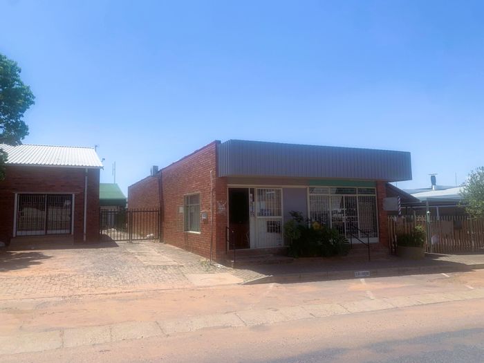 Property #ENT0262615, Retail for sale in Modimolle Rural