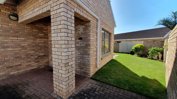 Property #ENT0262793, Townhouse sold in Summerstrand