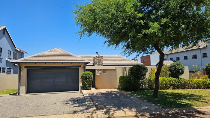 Property #ENT0262794, House for sale in The Hills Game Reserve Estate
