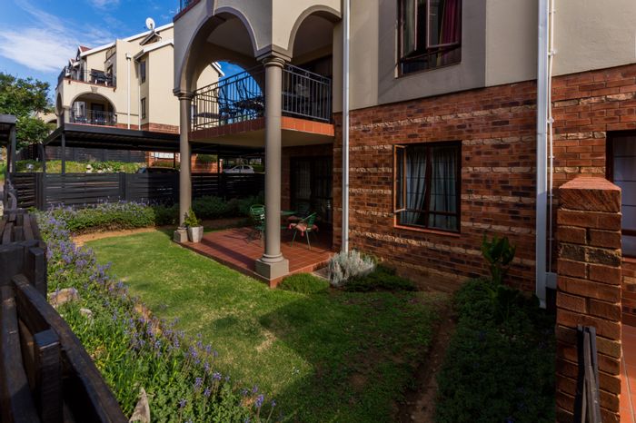 Property #ENT0262813, Apartment for sale in Bryanston