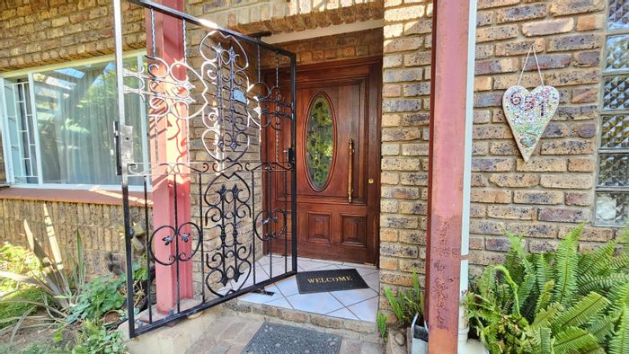 Property #ENT0262967, House for sale in Rietfontein