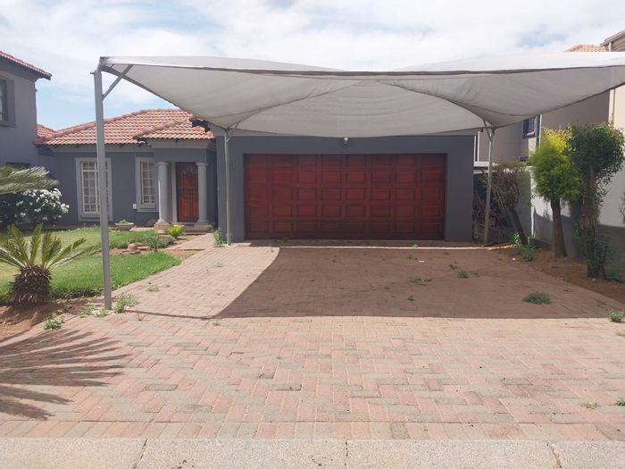 Property #ENT0263006, House for sale in Brakpan North