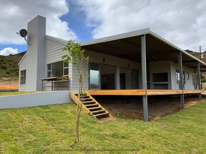 Luxury Farm For Sale, Riversdale Rural: Off-Grid Living, Water Abundance.