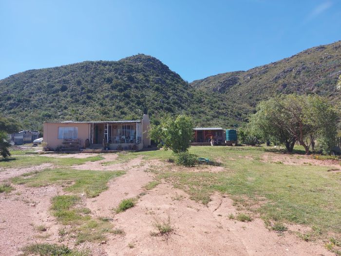 Property #ENT0263201, Farm for sale in Ladismith Rural