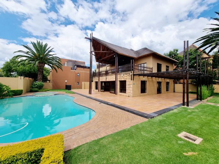 Property #ENT0263559, Apartment for sale in Lonehill