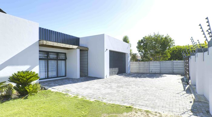 Property #ENT0263909, House for sale in Greenshields Park